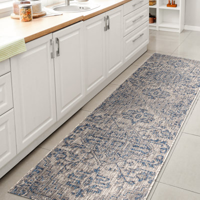 Truman Bohemian Medallion Textured Weave Navy/Gray Indoor/Outdoor Rug
