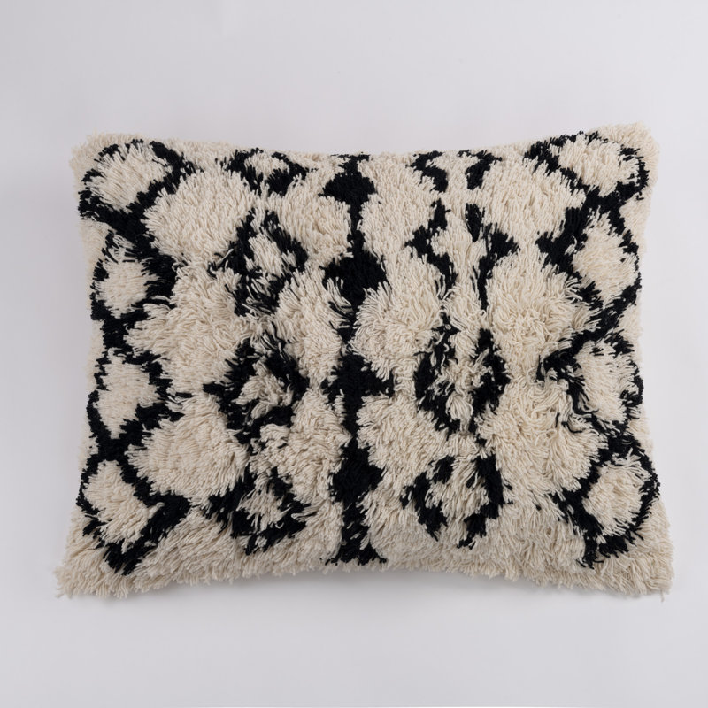 Taelor Lumbar Pillow Cover & Insert