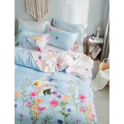 Garmon Microfiber Floral Duvet Cover Set with Pillowcases Included