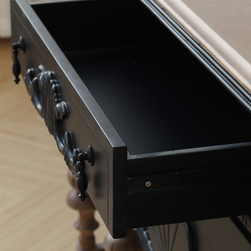 Buffet polyvalent rétro sculpté