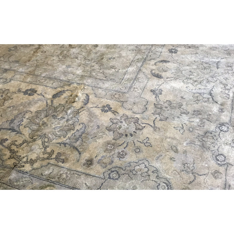 Sona Hand Woven Wool Oriental Area Rug