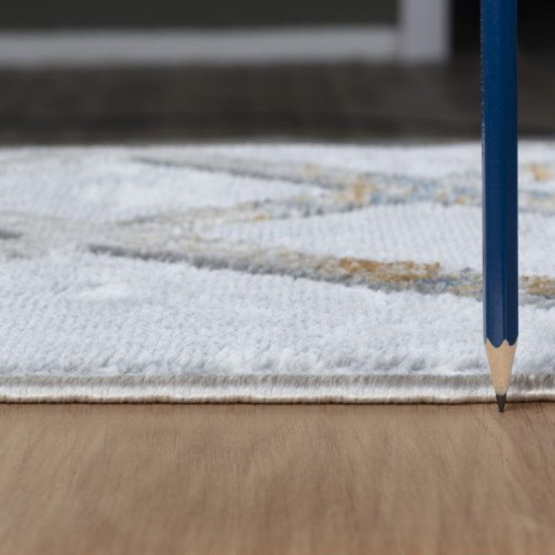 Laudie Indoor Rug