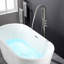 Robinets de baignoire à fixation au sol-125591496