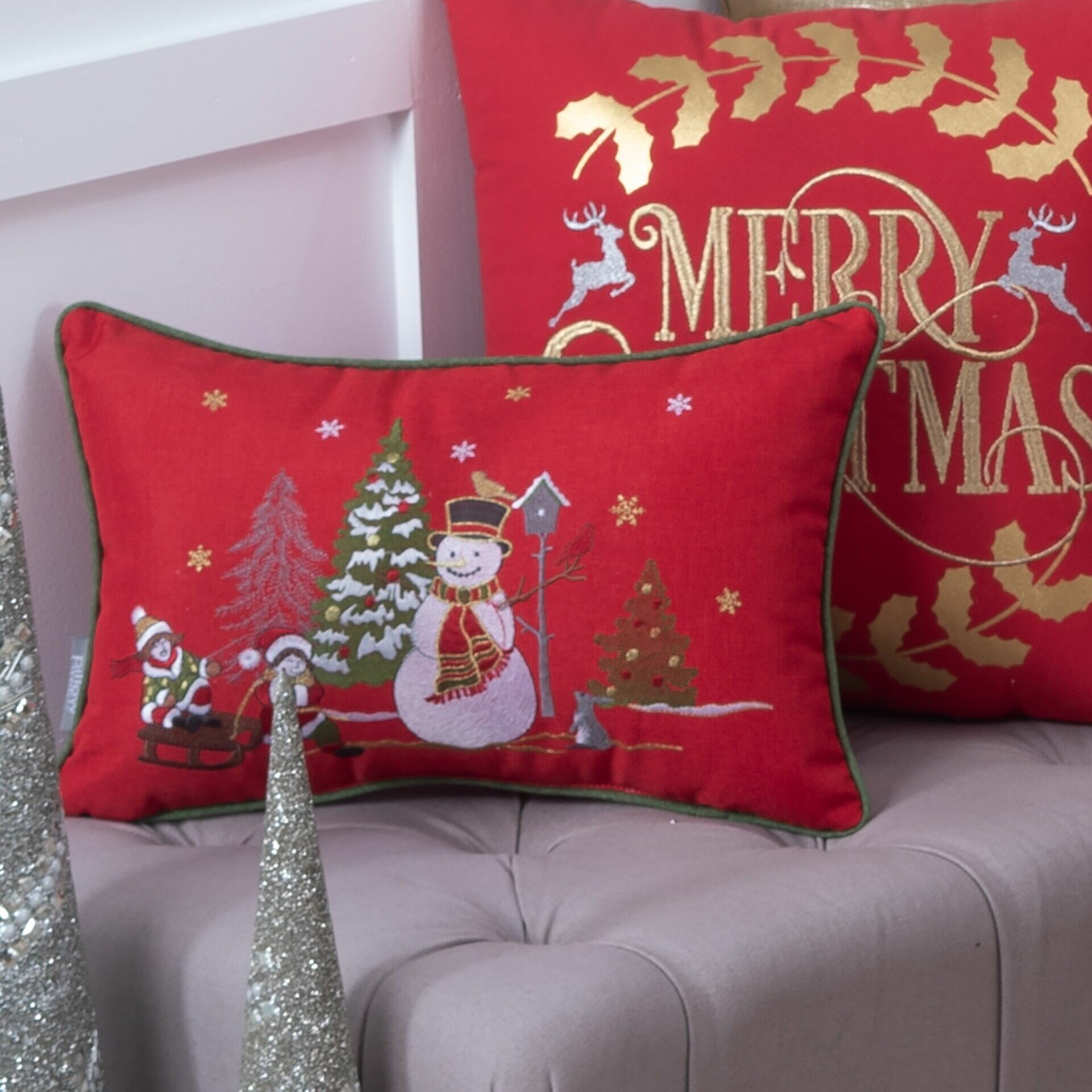 Phantoscope Merry Christmas Holiday Collection Applique Christmas Tree Embroidery Santa Claus and Reindeer Decorative Throw Pillow with Insert, 18