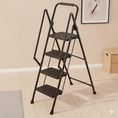 Tabouret pliant à quatre marches fabriqué à partir de matériaux légers, équipé de larges pédales antidérapantes et d'une main courante de sécurité, en acier robuste, conception polyvalente convenant à la maison, à la cuisine et aux bureaux.