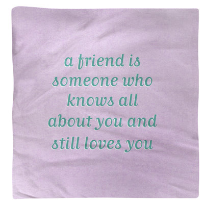 Serviette et citation manuscrite «Love and Friendship»