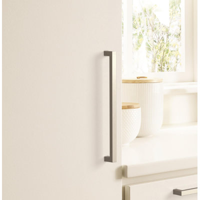 Cabinet and Drawer Pull