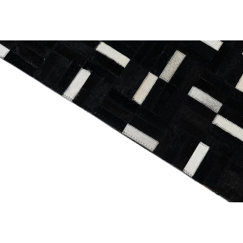Tapis noir Juliana
