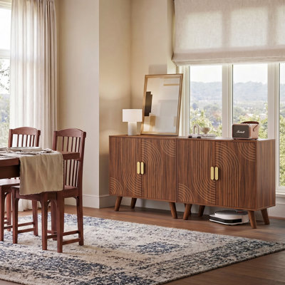 Buffet Mid-Century moderne avec portes, tablettes réglables et rangement caché