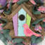 Couronne de printemps avec nichoir pastel