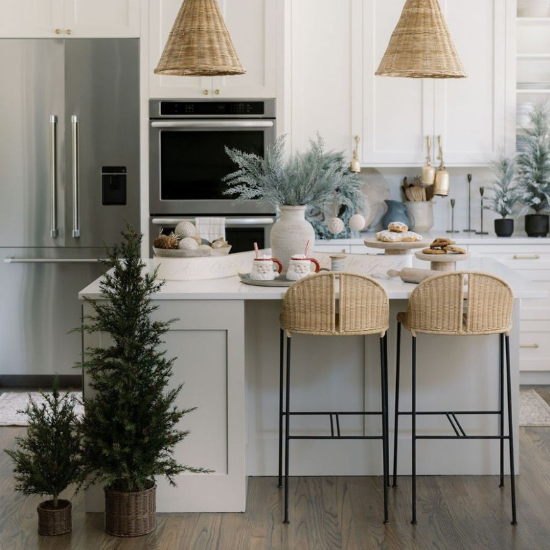 SEASONAL GREENERY TREE PINE BSKT 4FT