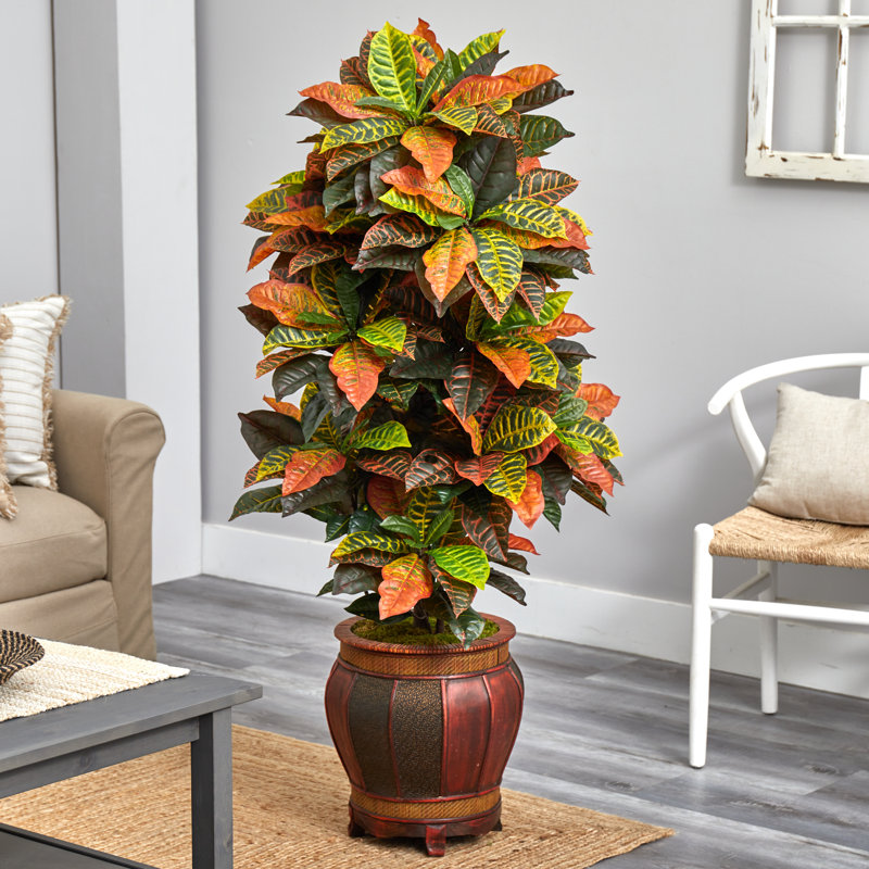 Plante à feuillage artificiel 66 po en pot