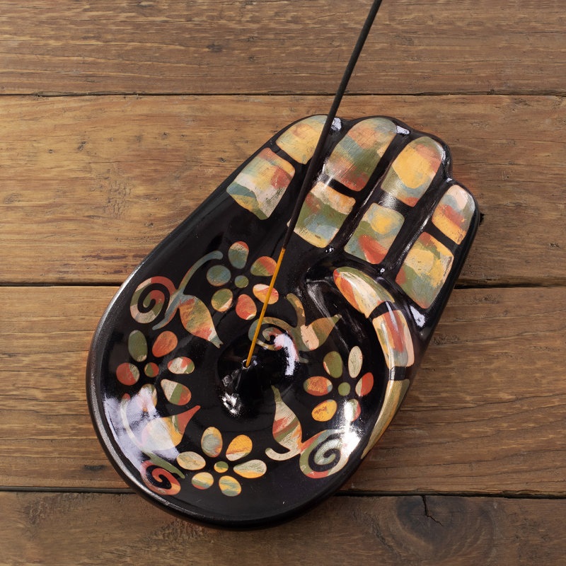 1.6'' H Earthenware Tabletop Dish
