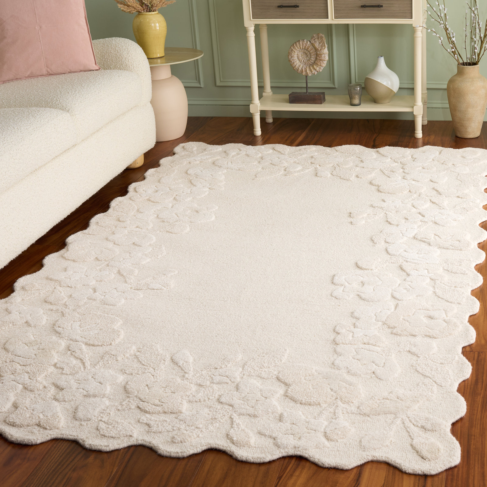 Hand-Tufted Wool Floral Rug, Rectangle 6' x 9'