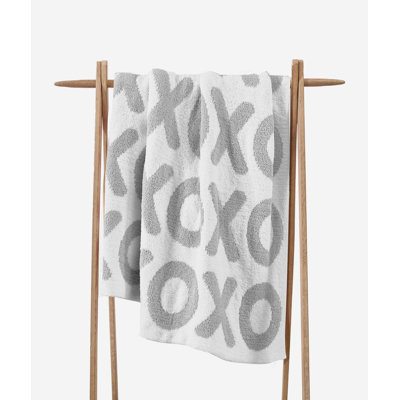 XOXO Throw Blanket