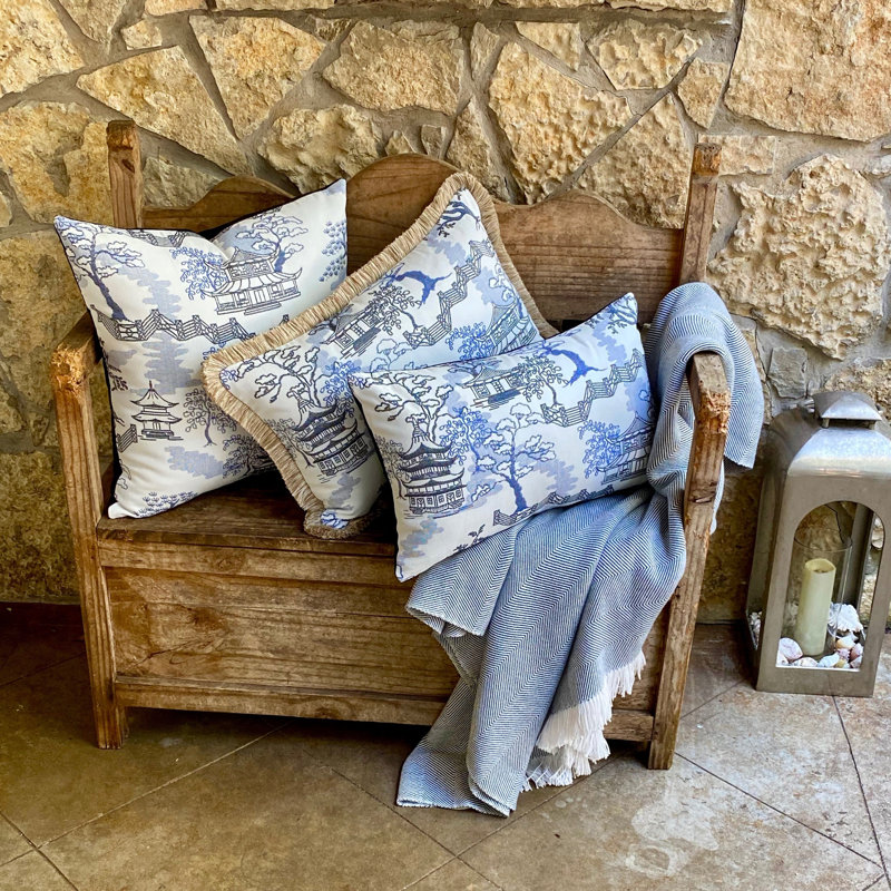 Outdoor Rectangular Pillow Cover & Insert
