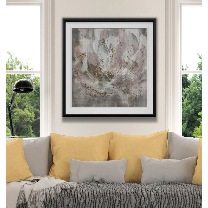 Peinture 'Blush Flower Power', H 17,5 po x l 17,5 po x P 1,5 po, Cadre noir
