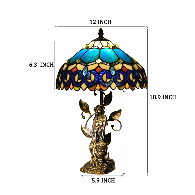 Idalia Resin Table Lamp