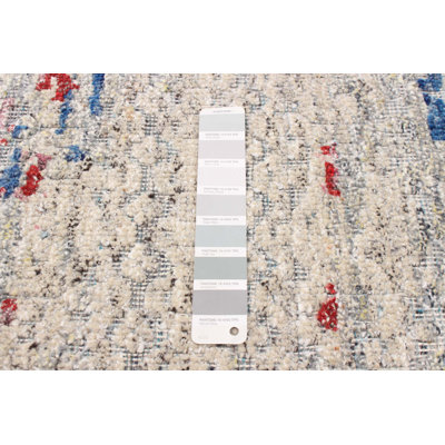 Tapis gris clair Loreto 5 pi 4 po x 7 pi 5 po
