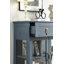 Élégante petite armoire avec lumières DEL - Petit buffet peu encombrant avec tablette réglable, portes en verre et tiroir - Rangement de cuisine moderne pour le café, les tasses et les essentiels-277288103
