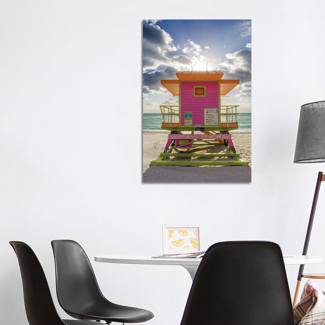 Pink Lifeguard House Vertical, Miami Beach, Florida