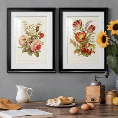 Antique Floral Bouquet III, reproduction encadrée de qualité supérieure - prête à être accrochée