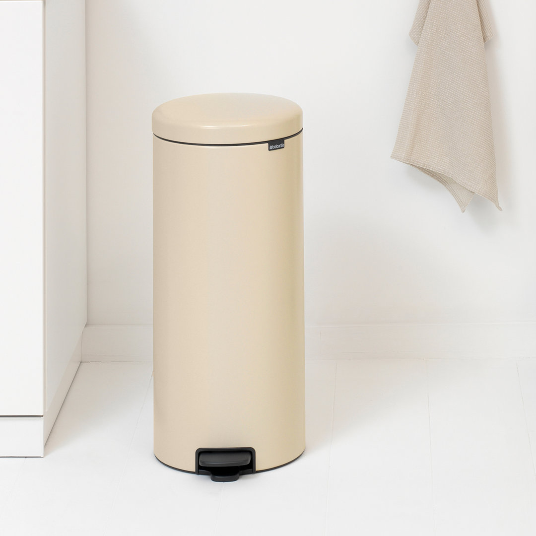 Brabantia Unisex Soft Beige Newicon Pedal Bin - Image 3