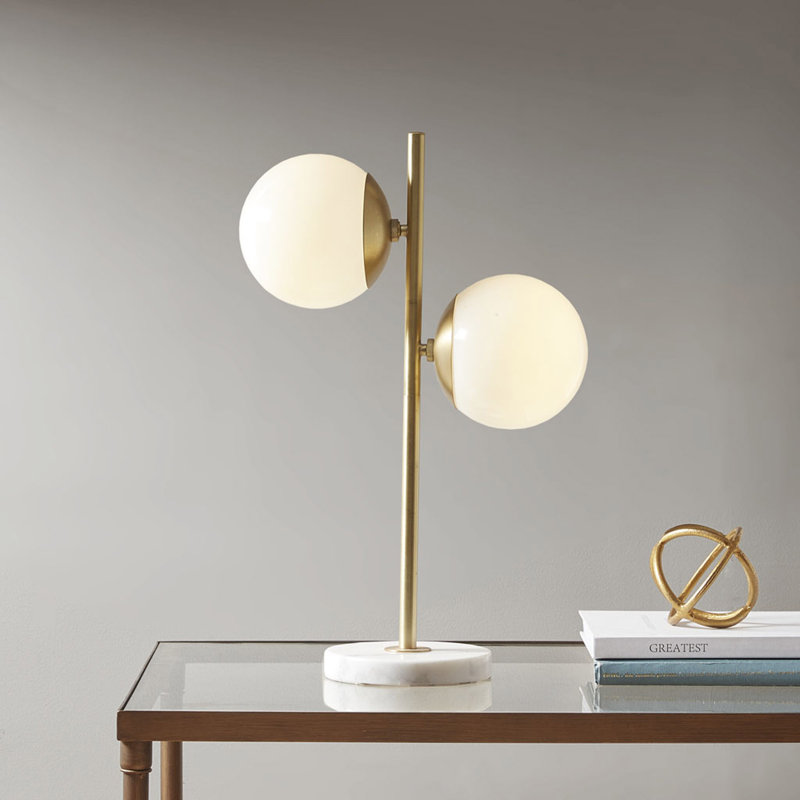 Lampe de table en marbre