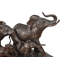 Cinq éléphants