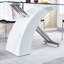 Table rectangulaire de conception moderne avec plateau en verre - Point décoratif pour la maison