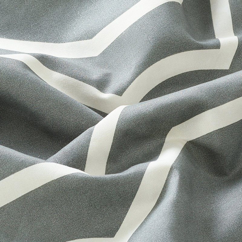 Gray Geometric Microfiber Queen Comforter Set
