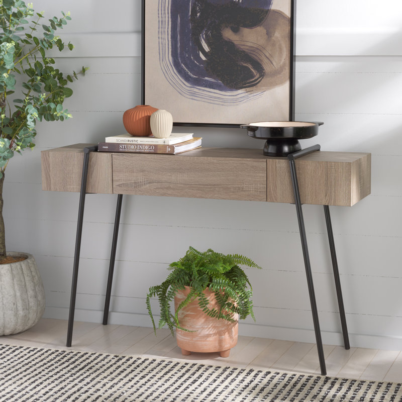 Madelin 47.25'' Console Table, Oak