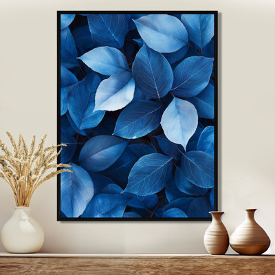 «Midnight Blue Leaves Tranquility III» - art mural feuilles