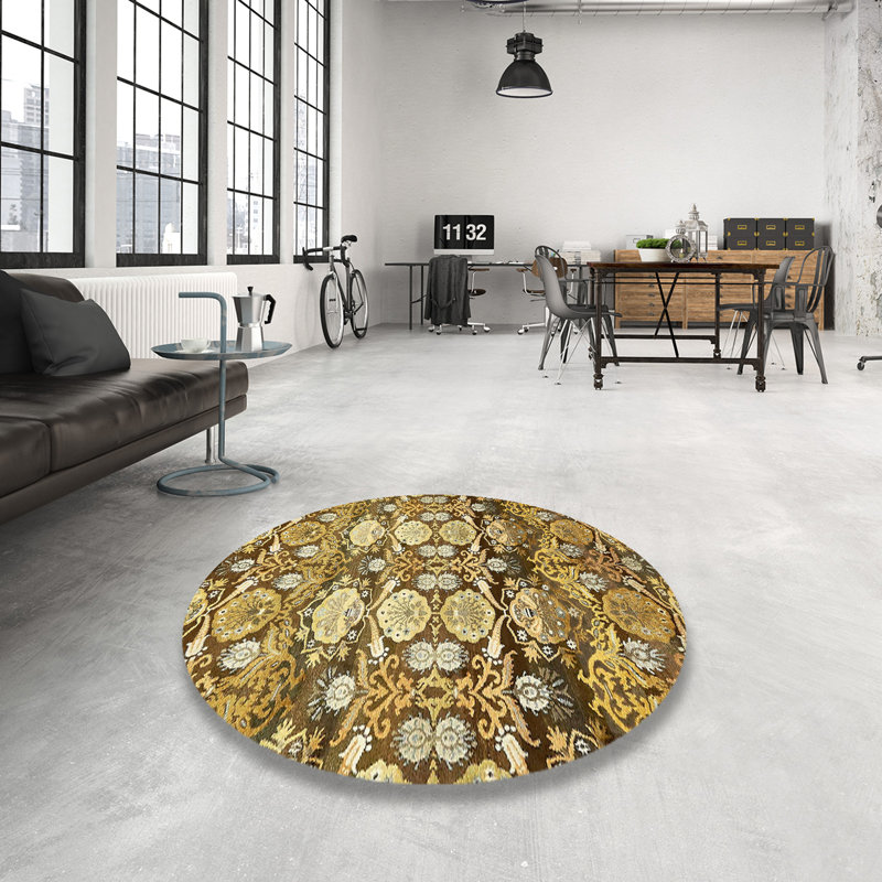 Indoor Rug, Round 3'