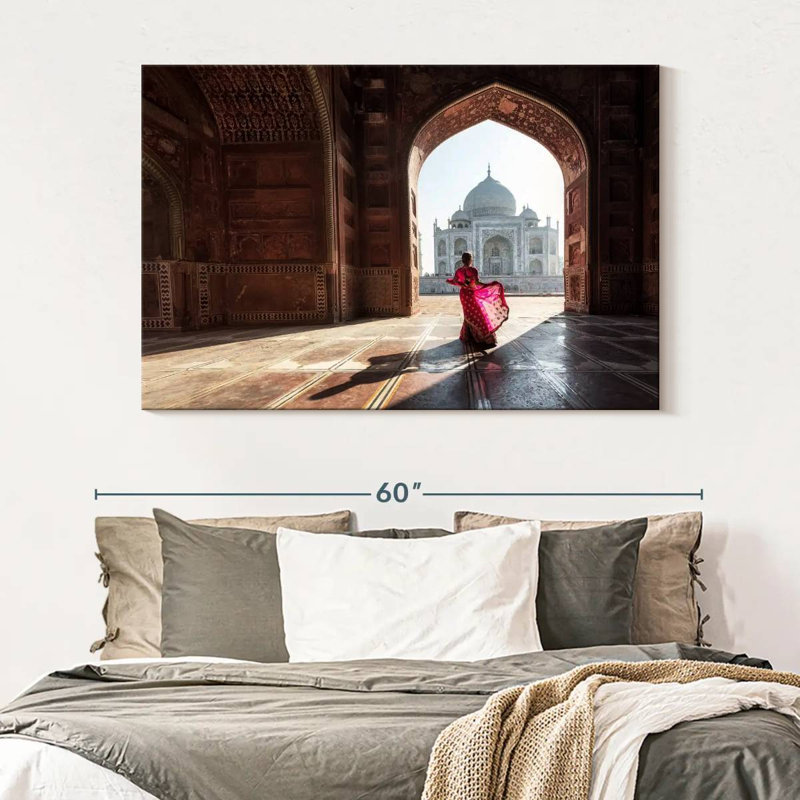 Femme Nicci Taj Mahal, H 34 po x l 51 po