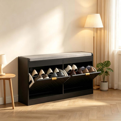 Banc d'entrée étroit avec rangement pour chaussures et ventilation pour espaces organisés