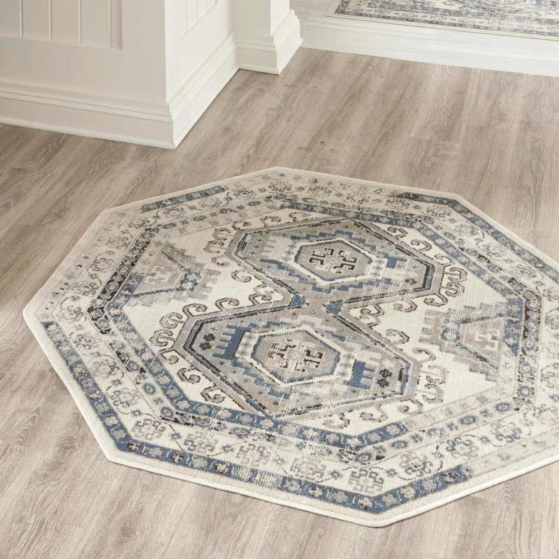 Charlotte Oriental Indoor Rug, Octagon 7'10"