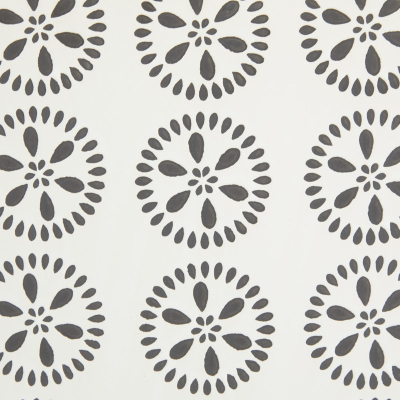 Vase blanc en céramique Cyree, H 14 po x l 8 po x P 8 po