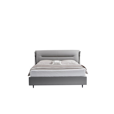 Ballenas Leather Standard Bed