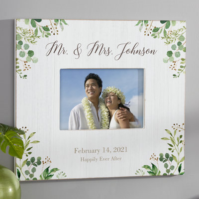 Laurels Of Love White Matte Picture Frame