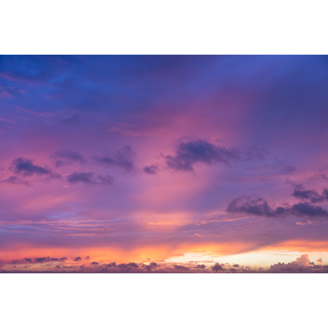 Dramatischer Morgenhimmel von Ooyoo - Leinwandbild