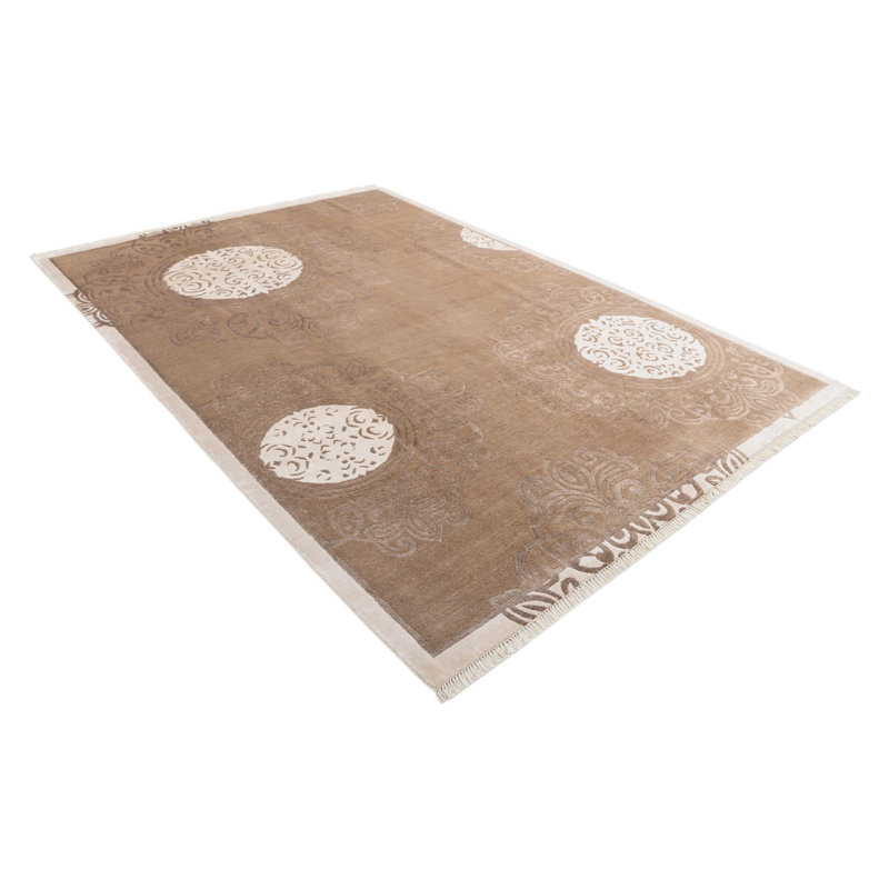 Howard Light Brown Rug