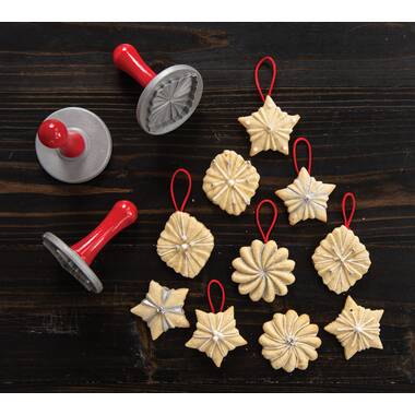 Nordic Ware Pretty Pleated Cookie Stamps & Reviews