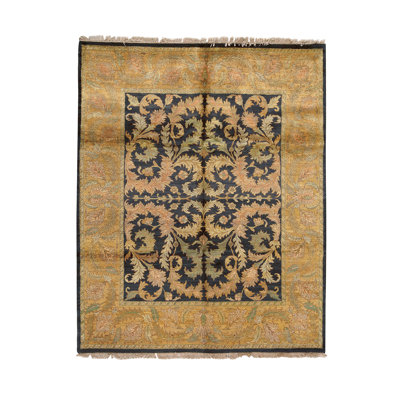 Hand Knotted Wool Oriental Area Rug