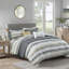Très grand / très grand lit en jaune - 8 pièces Seersucker, pour un sommeil, coussins décoratifs brodés-125396554-125396552