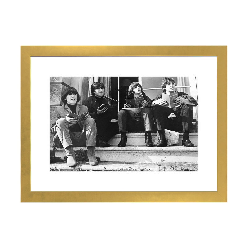Les Beatles, 1950 - reproduction, H 16 po x l 24 po x P 1 po, Papier encadré doré, Blanc