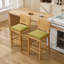 Tabourets de bar Havenwood en bois massif avec dossier en rotin et coussin en lin-135493419