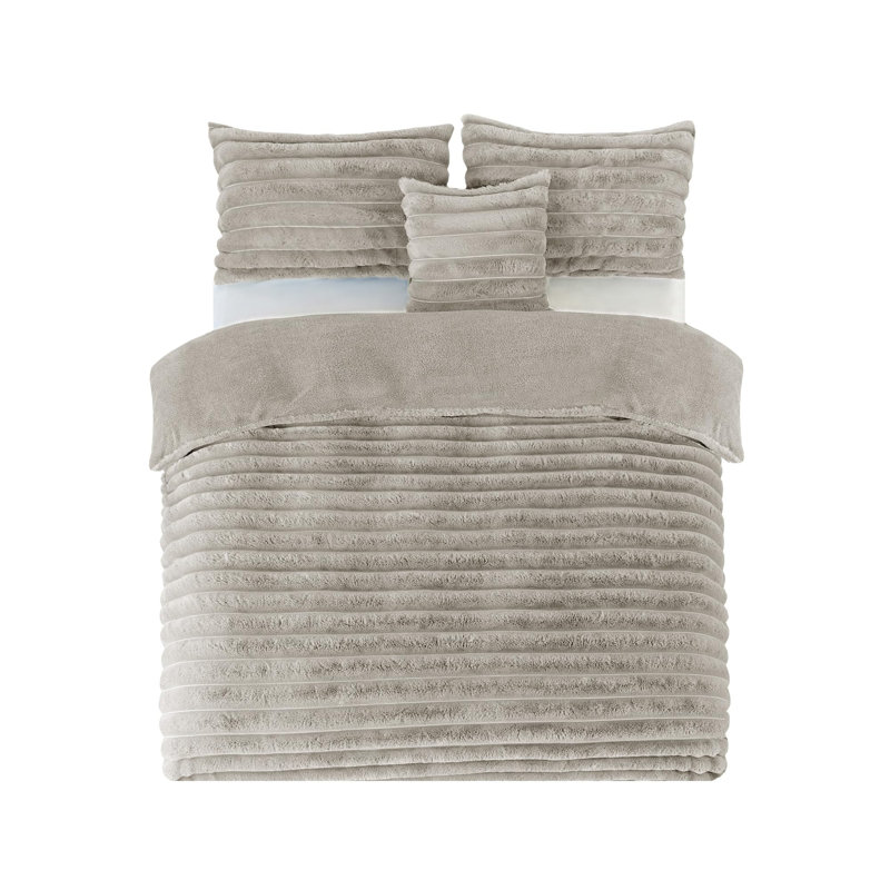 Luxury Jumbo Cord Faux Fur Duvet Set, 230 x 220 cm