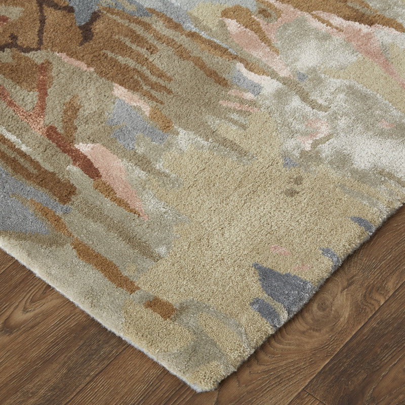 Dafney Hand Tufted Floral Area Rug in Tan, Rectangle 10' x 14'