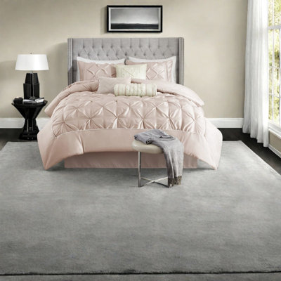 Elegant 7-piece Bedding Sets, Blush Polyester, Luxurious Bedroom Style